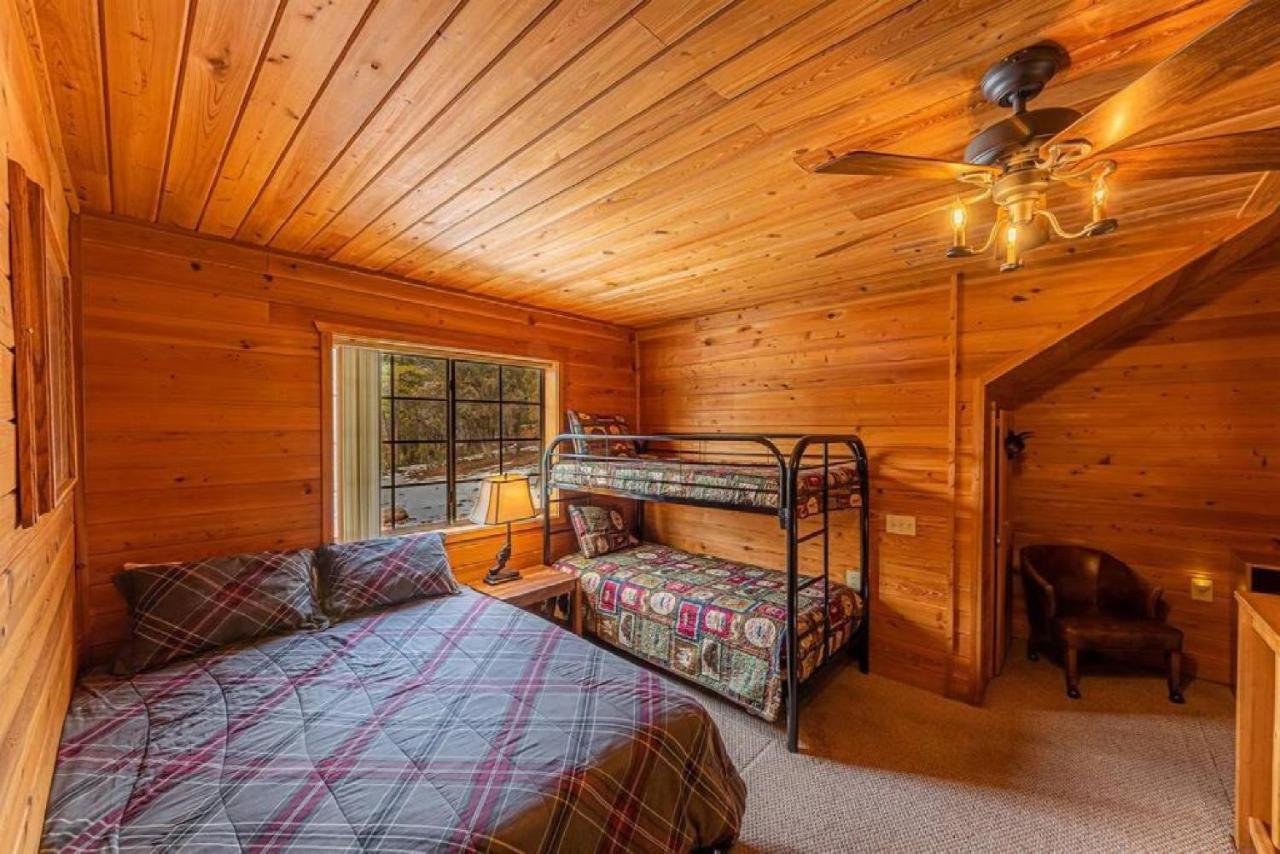 Cabin #3 Rainbow Trout - Pet Friendly- Sleeps 6 - Playground & Game Room 佩森 外观 照片